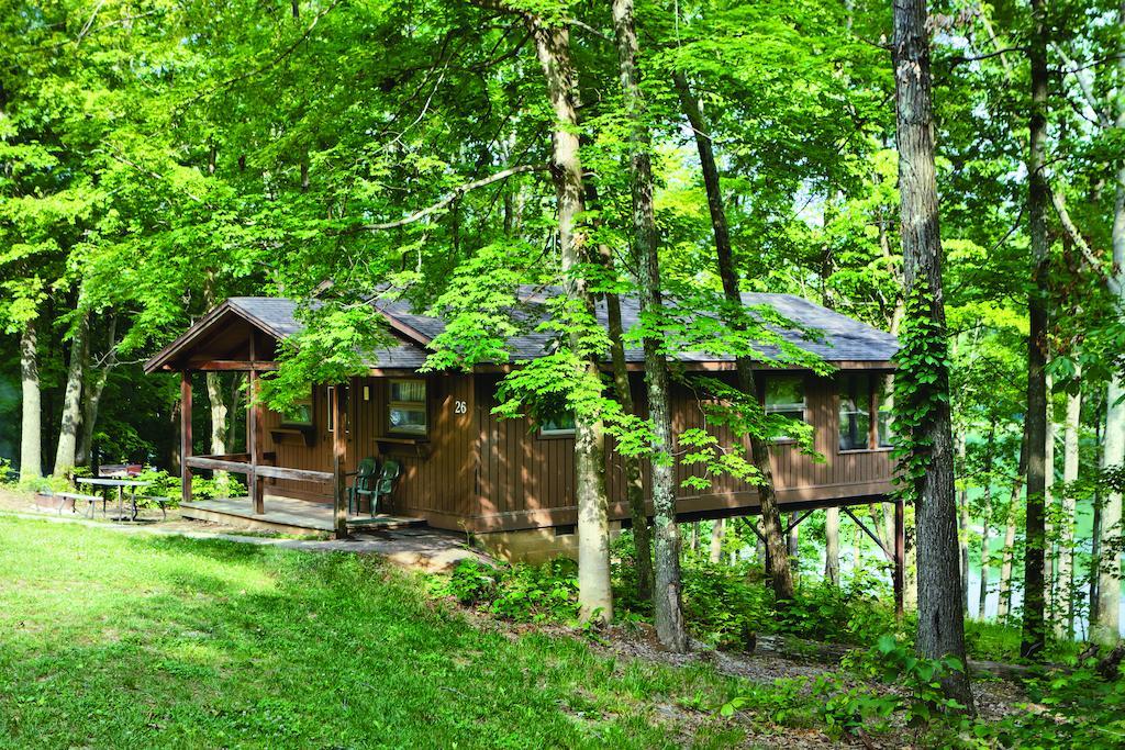 Burr Oak Lodge And Conference Center Glouster Værelse billede
